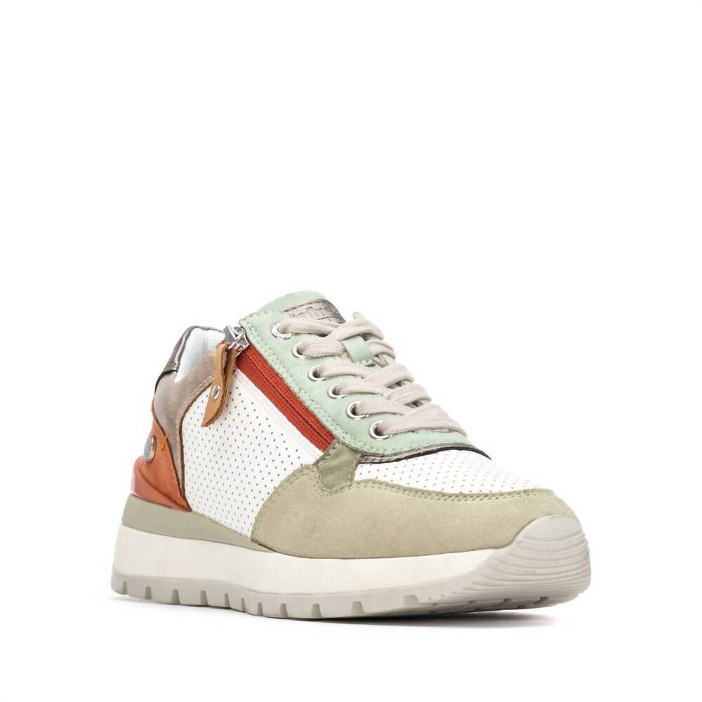 Women’s 17512601 Refresh Sneaker in Aqua